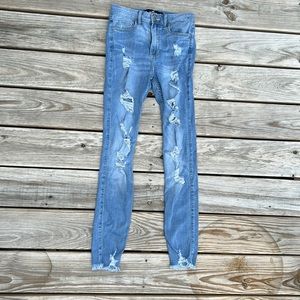 high waisted ripped skinny jeans from hollister!